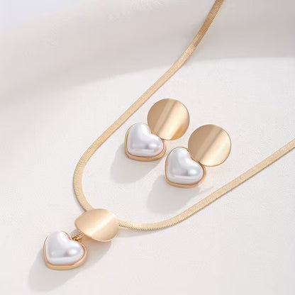 Heart-Shaped Necklace & Earring Set